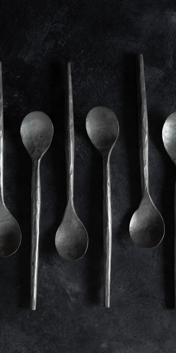 Fixtures, Accessories & Art